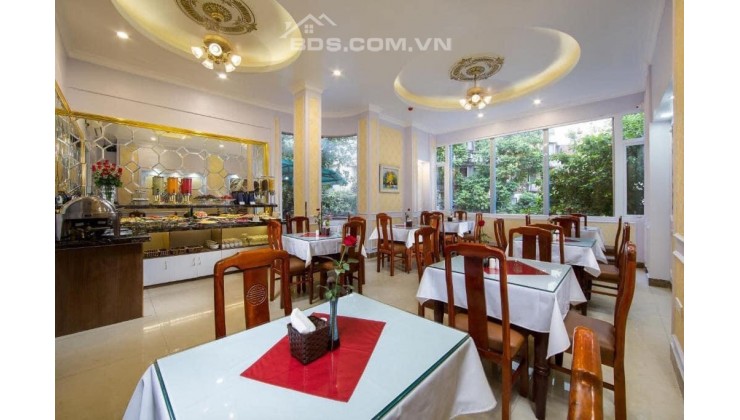 Bán nhà khách sạn Hàng Bông DT 104 m2 giá 150 tỷ Hoàn Kiếm Hà Nội, lô góc ngã tư